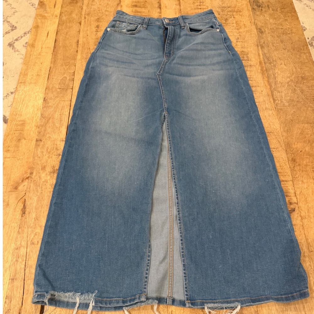 Blue Denim Maxi Skirt High Waisted Front Slit Frayed Hem Medium Wash Size 29